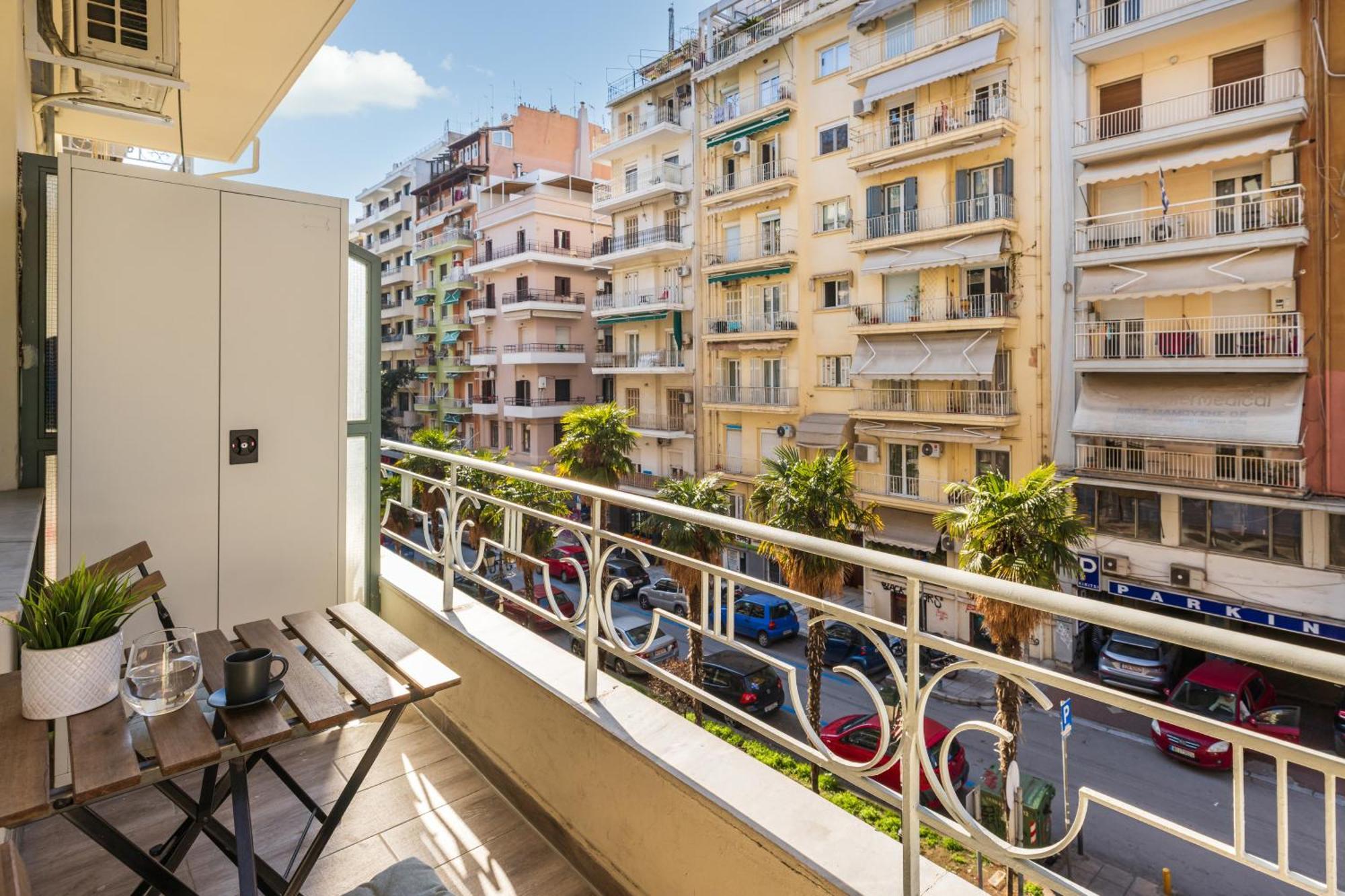 Ferienwohnung Tropical & Faces By Nest Thessaloniki Exterior foto